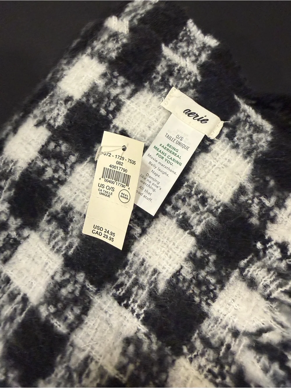 Aerie Black and White Checkered Blanket Scarf NWT